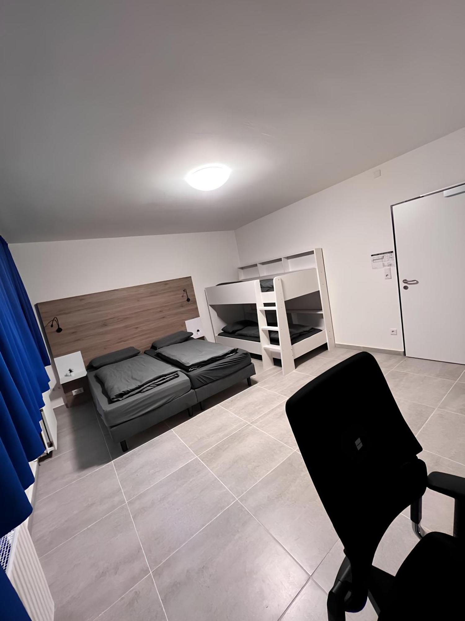 Mk Hostel Oyten - Free Wifi & Parking - 24H Check-In المظهر الخارجي الصورة
