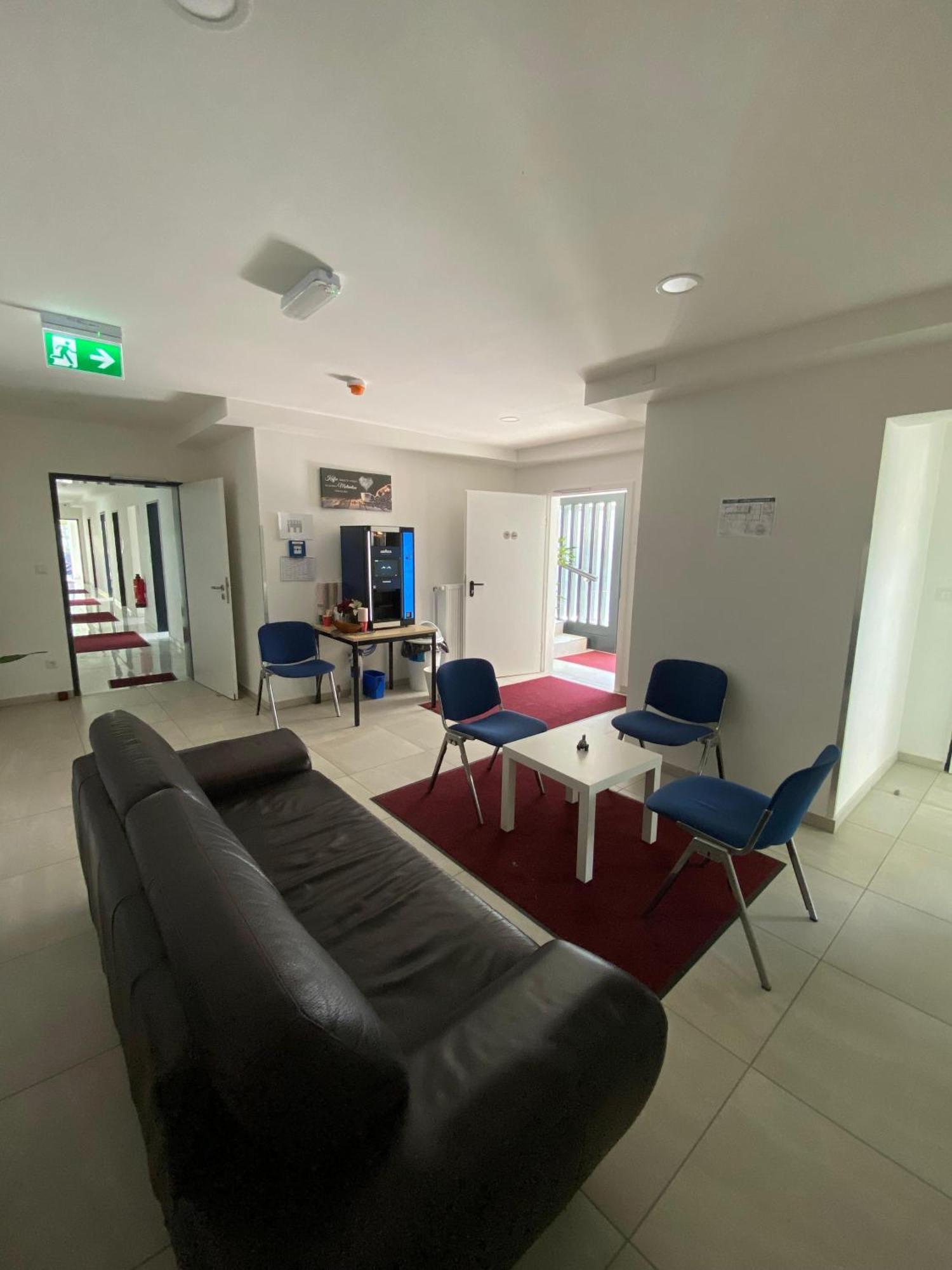 Mk Hostel Oyten - Free Wifi & Parking - 24H Check-In المظهر الخارجي الصورة