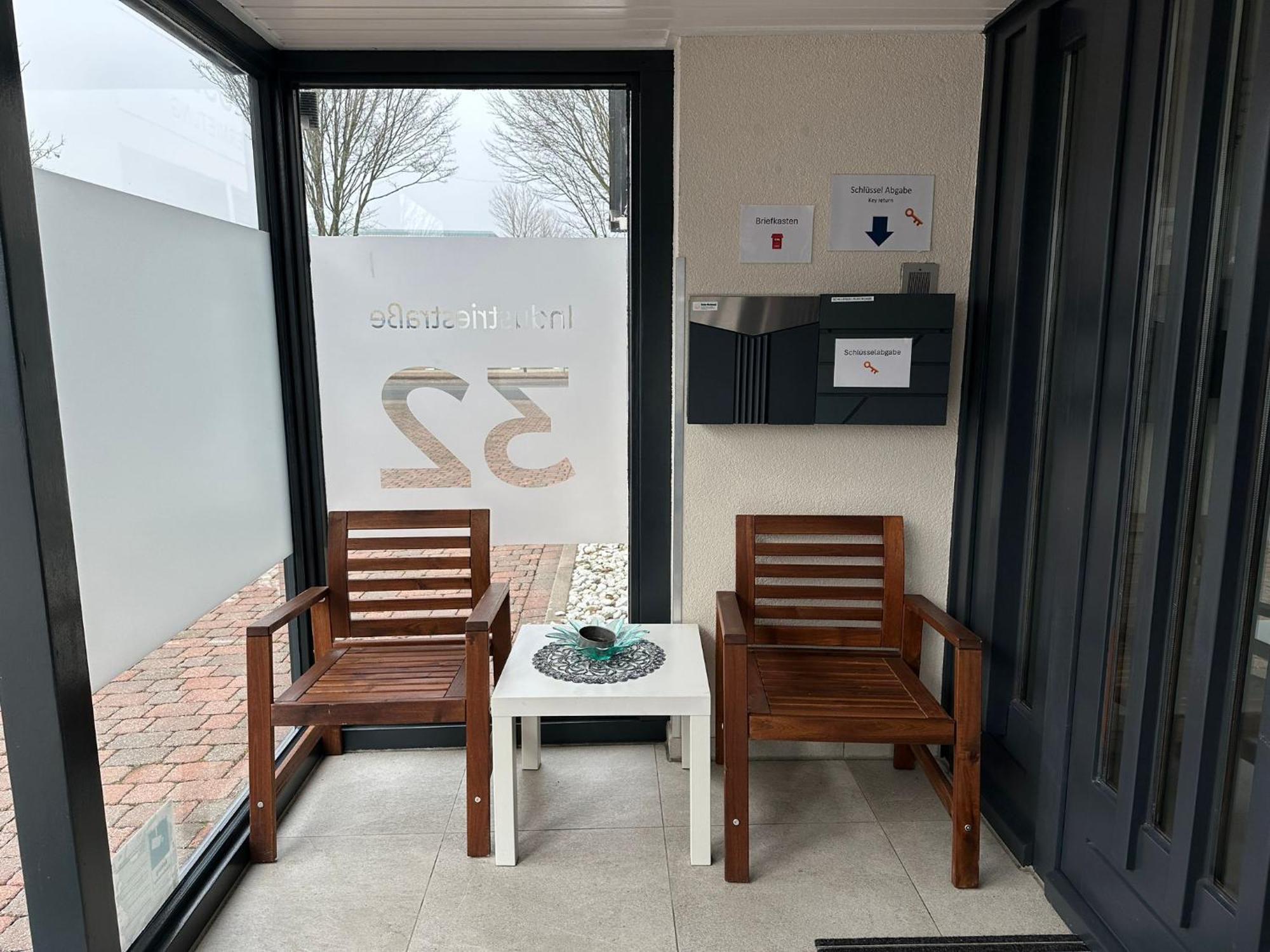 Mk Hostel Oyten - Free Wifi & Parking - 24H Check-In المظهر الخارجي الصورة