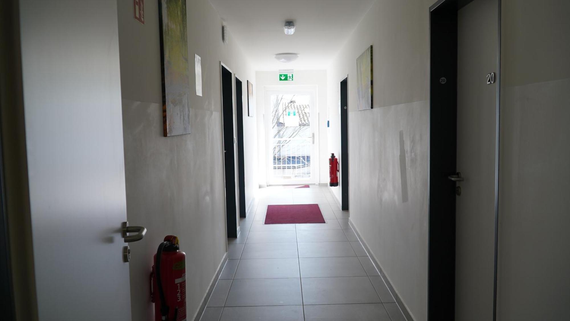 Mk Hostel Oyten - Free Wifi & Parking - 24H Check-In المظهر الخارجي الصورة