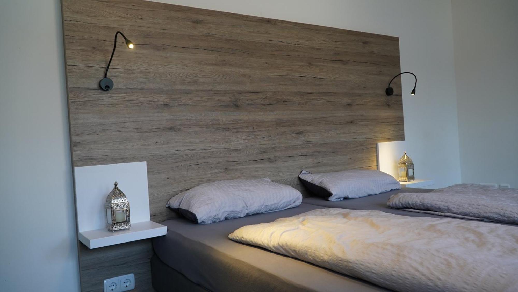 Mk Hostel Oyten - Free Wifi & Parking - 24H Check-In المظهر الخارجي الصورة